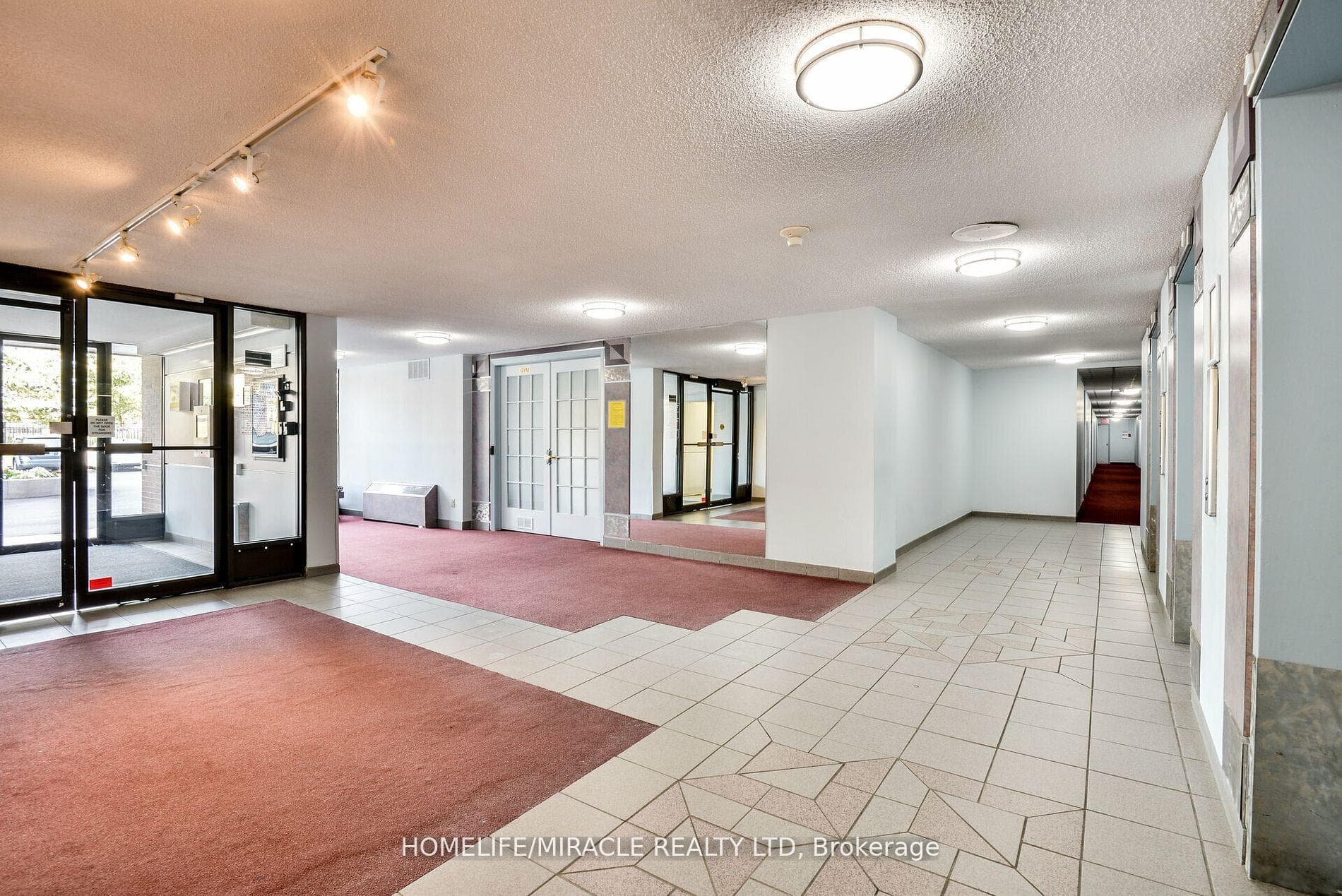 25 Kensington Road Unit 608 photo 4