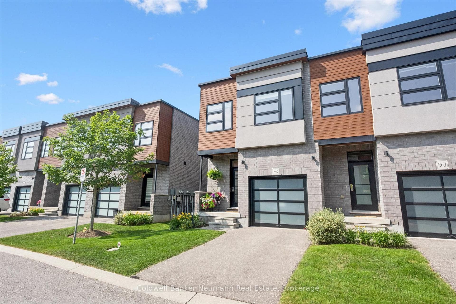60 Arkell Road Unit 92 photo 2