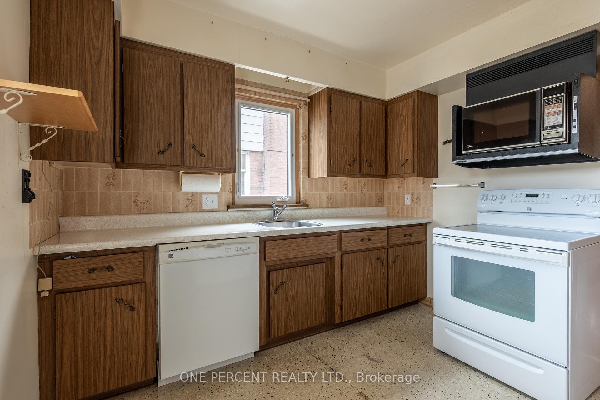 409 East 14th Street photo 13