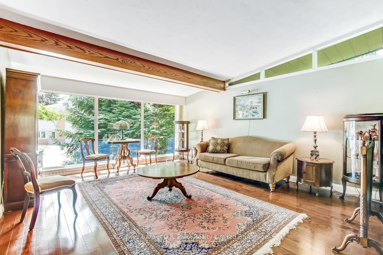 7 & 9 Lisgar Court photo 6
