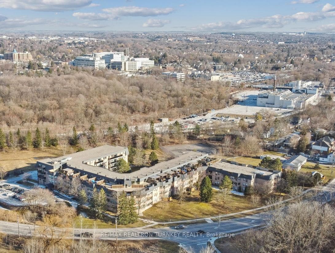 10 Acres in Parklike Setting