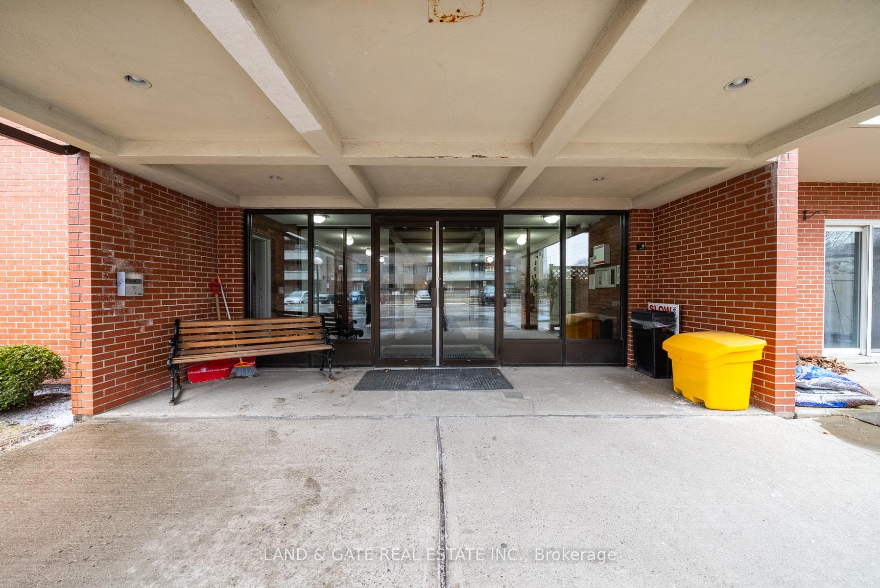 131 Taunton Road Unit 201 photo 6