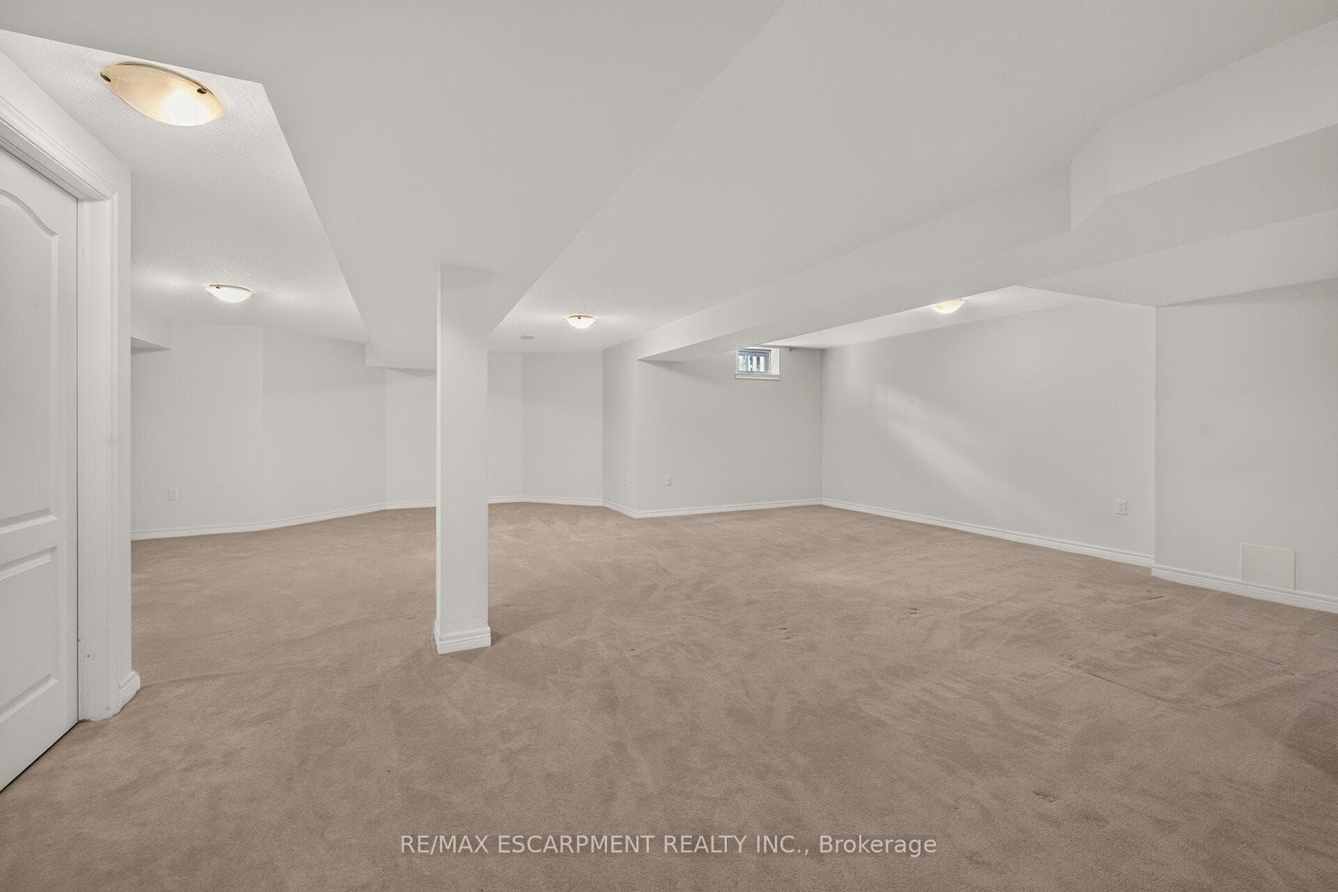 14 Ecker Lane photo 35