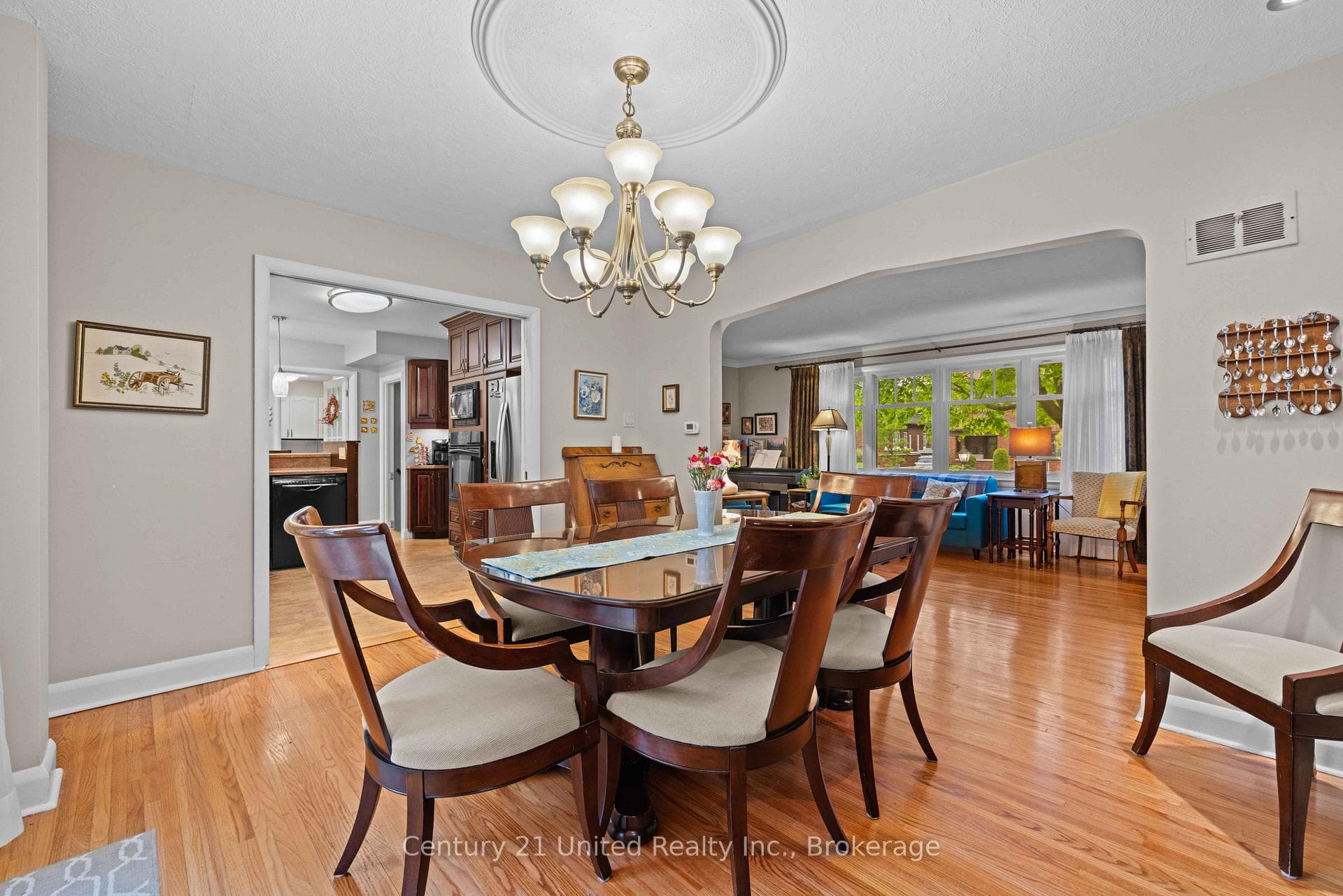 516 Hunter Street photo 8