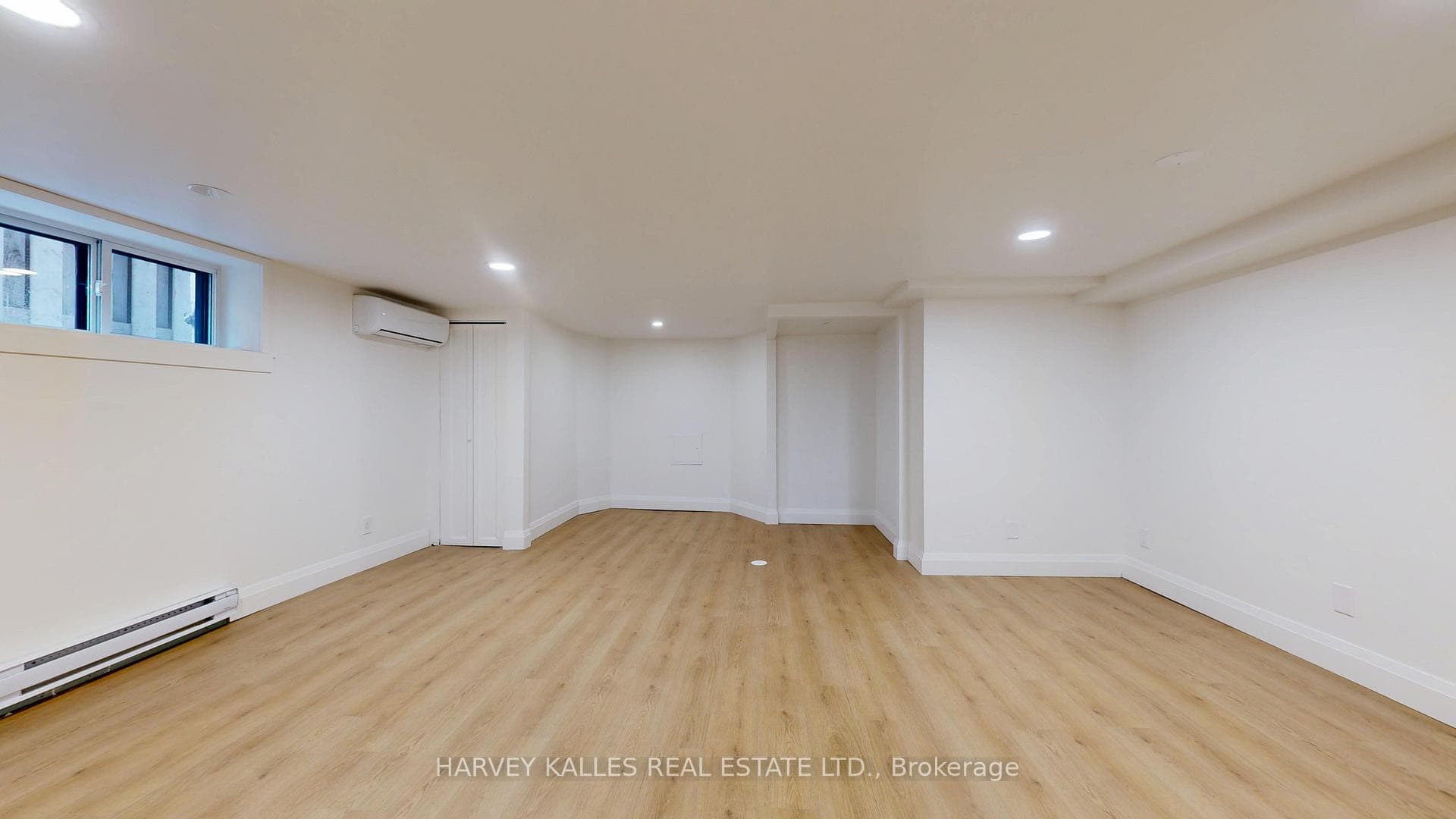 1214 Avenue Road Unit 3 photo 3