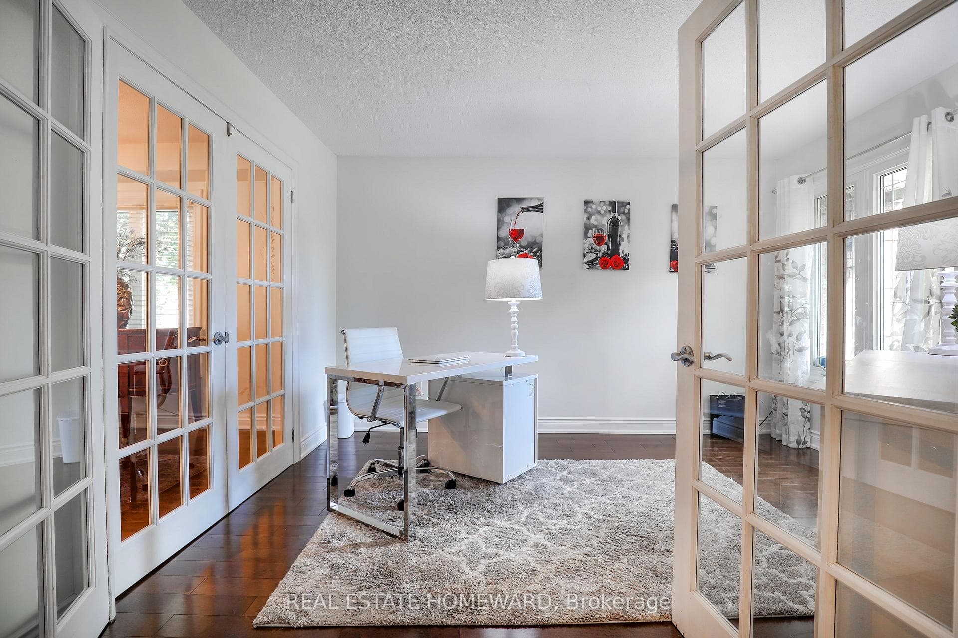 46 Woodward Drive photo 5