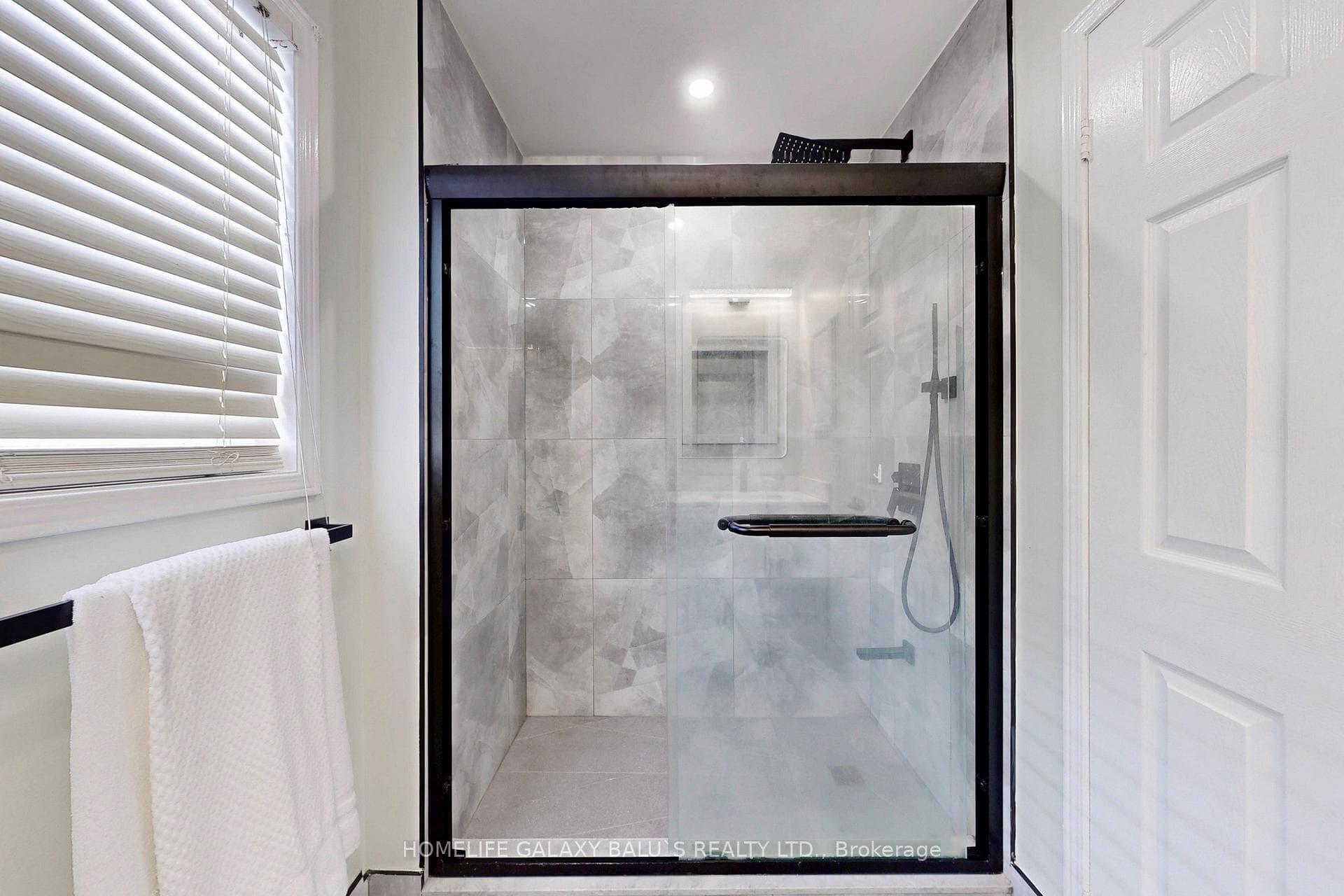 15 Blacksmith Lane photo 38