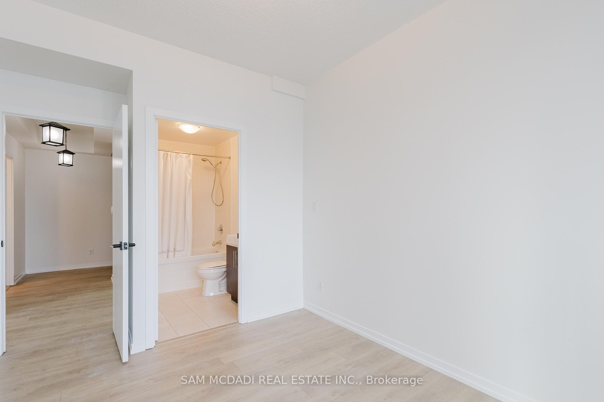 55 Bremner Boulevard Unit 3407 photo 19