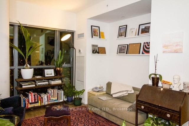 159 Dundas Street Unit 3509 photo 7