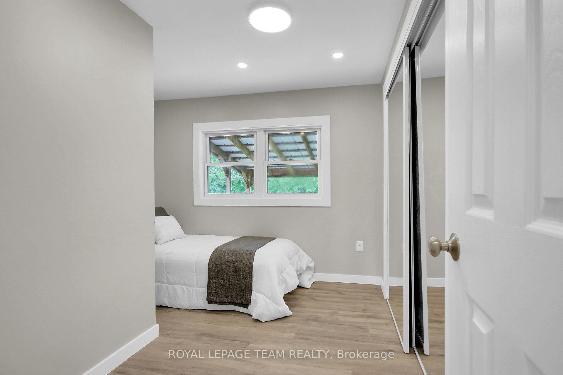 174 Porter Road photo 25