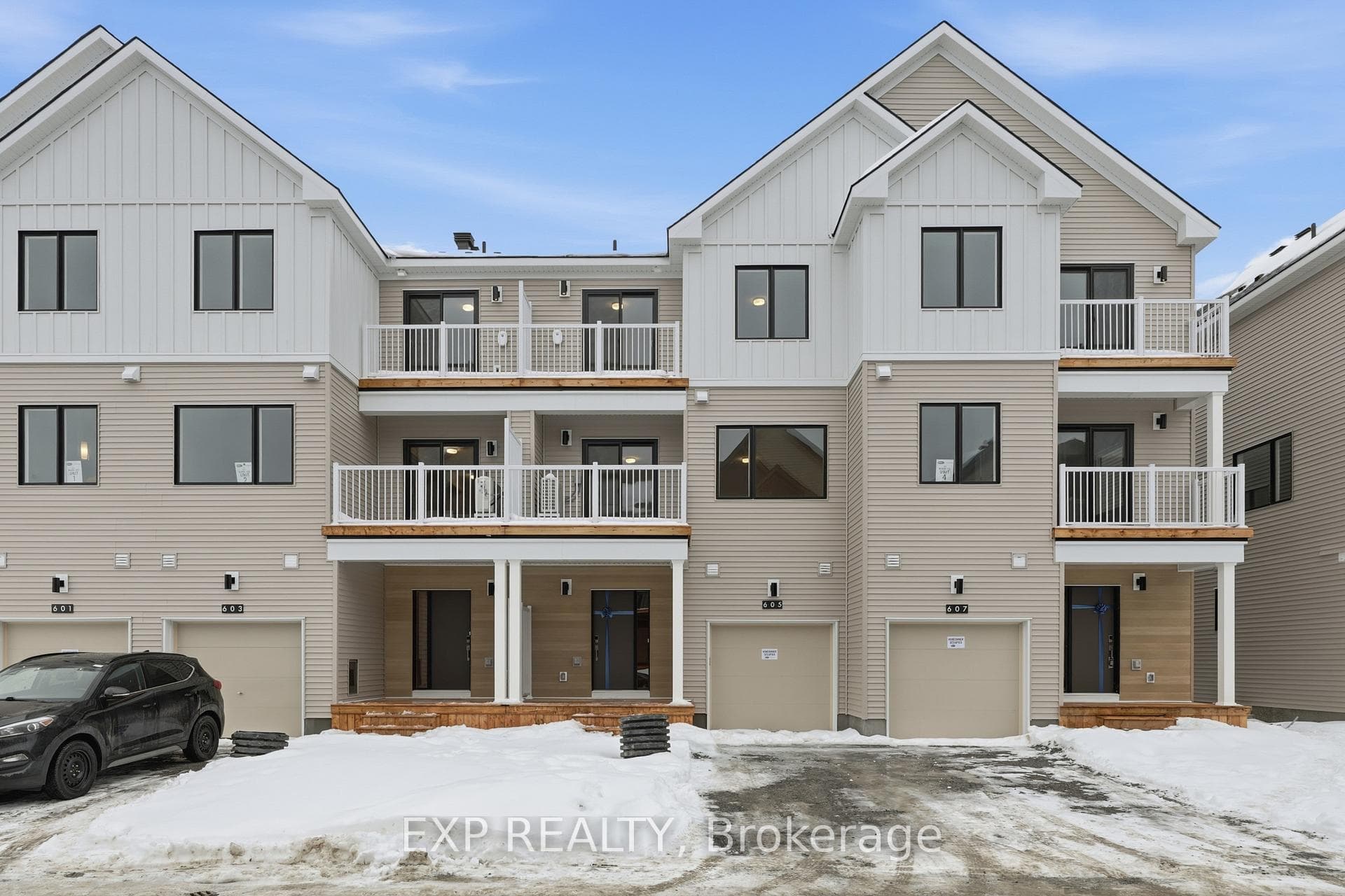 619 Bee Pollen Way photo 1