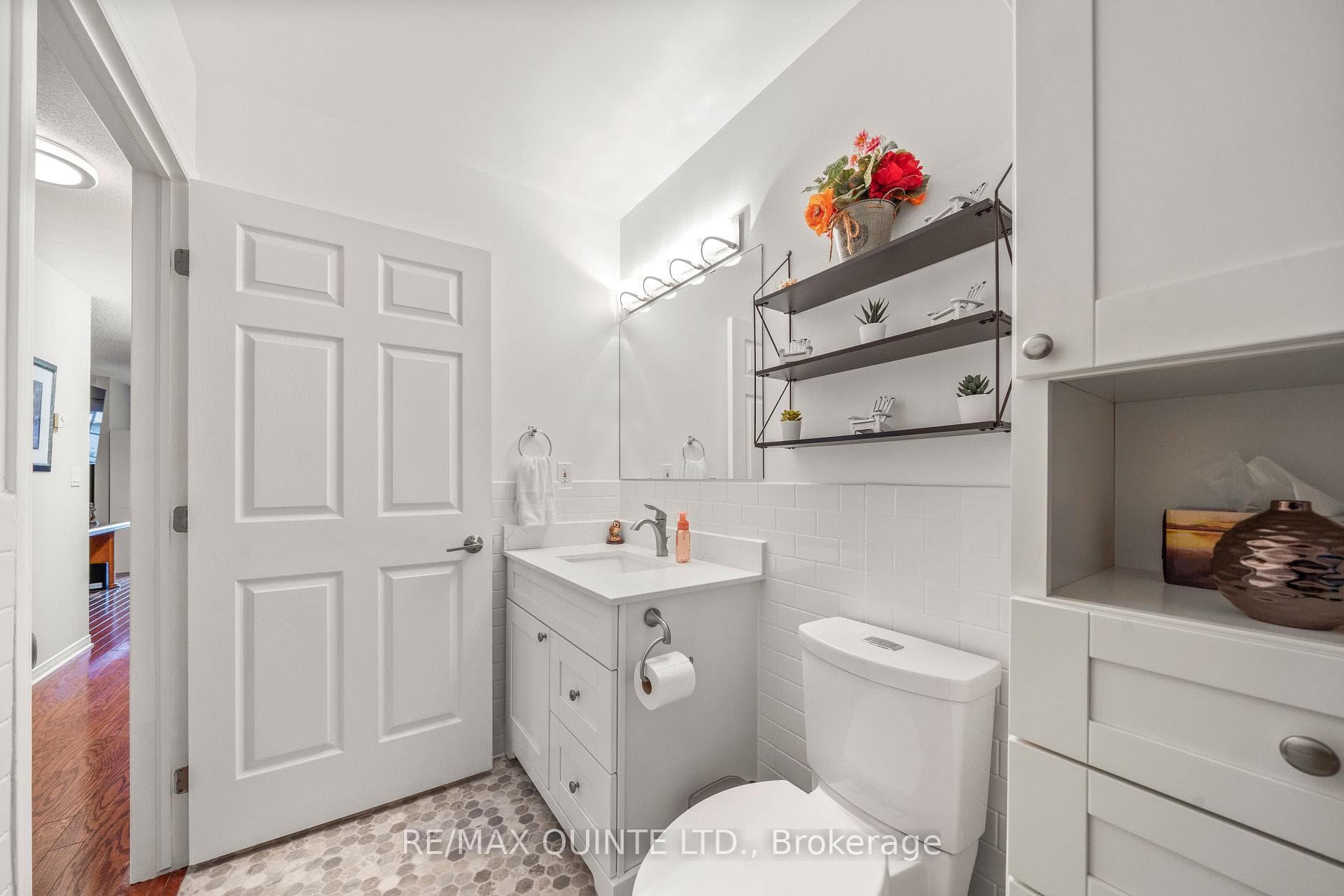 351 Cannifton Road Unit 16 photo 22