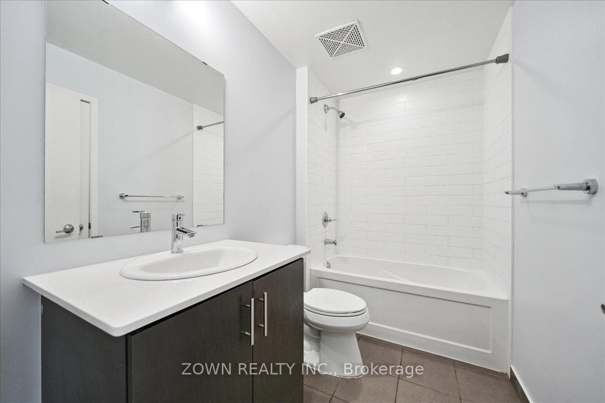 365 Prince Of Wales Drive Unit 1410 photo 18