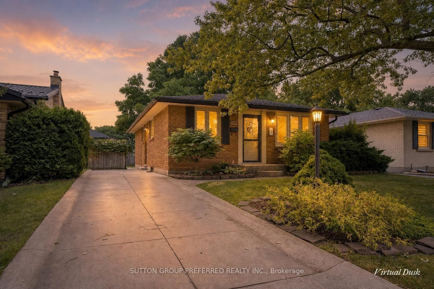 55 Jena Crescent photo 2