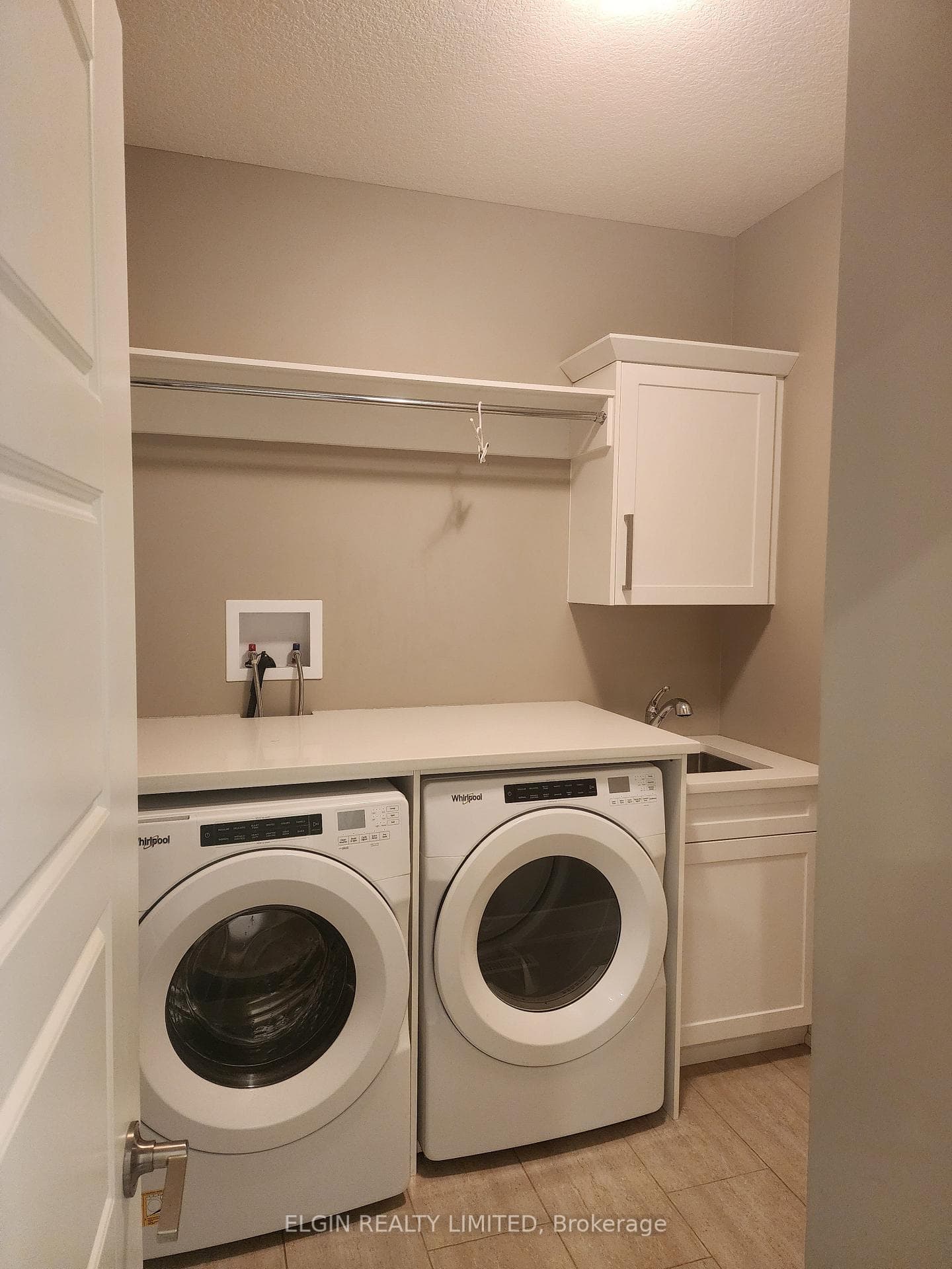 10 Mcpherson Court Unit 20 photo 15