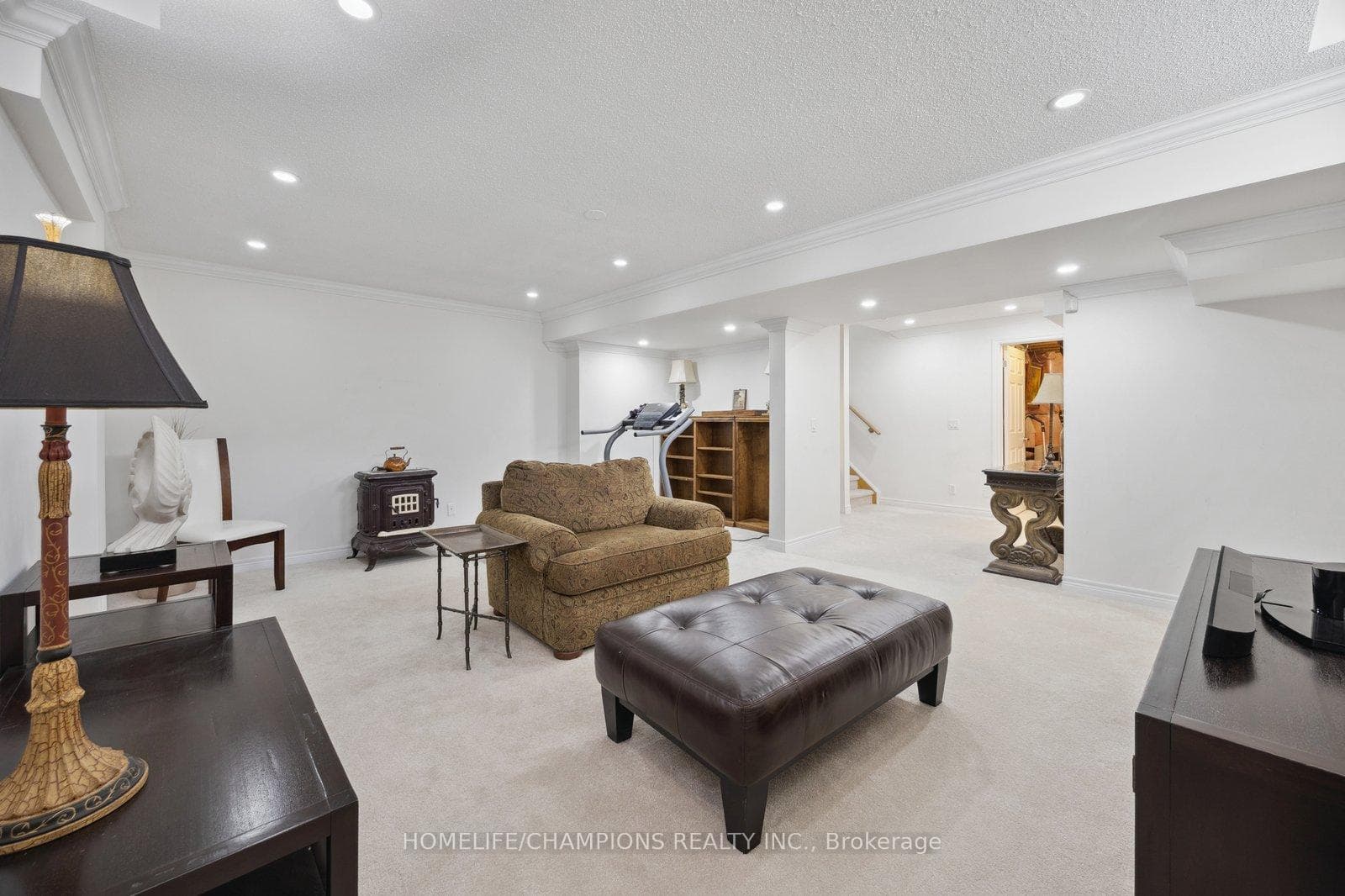 2340 New Providence Street photo 16