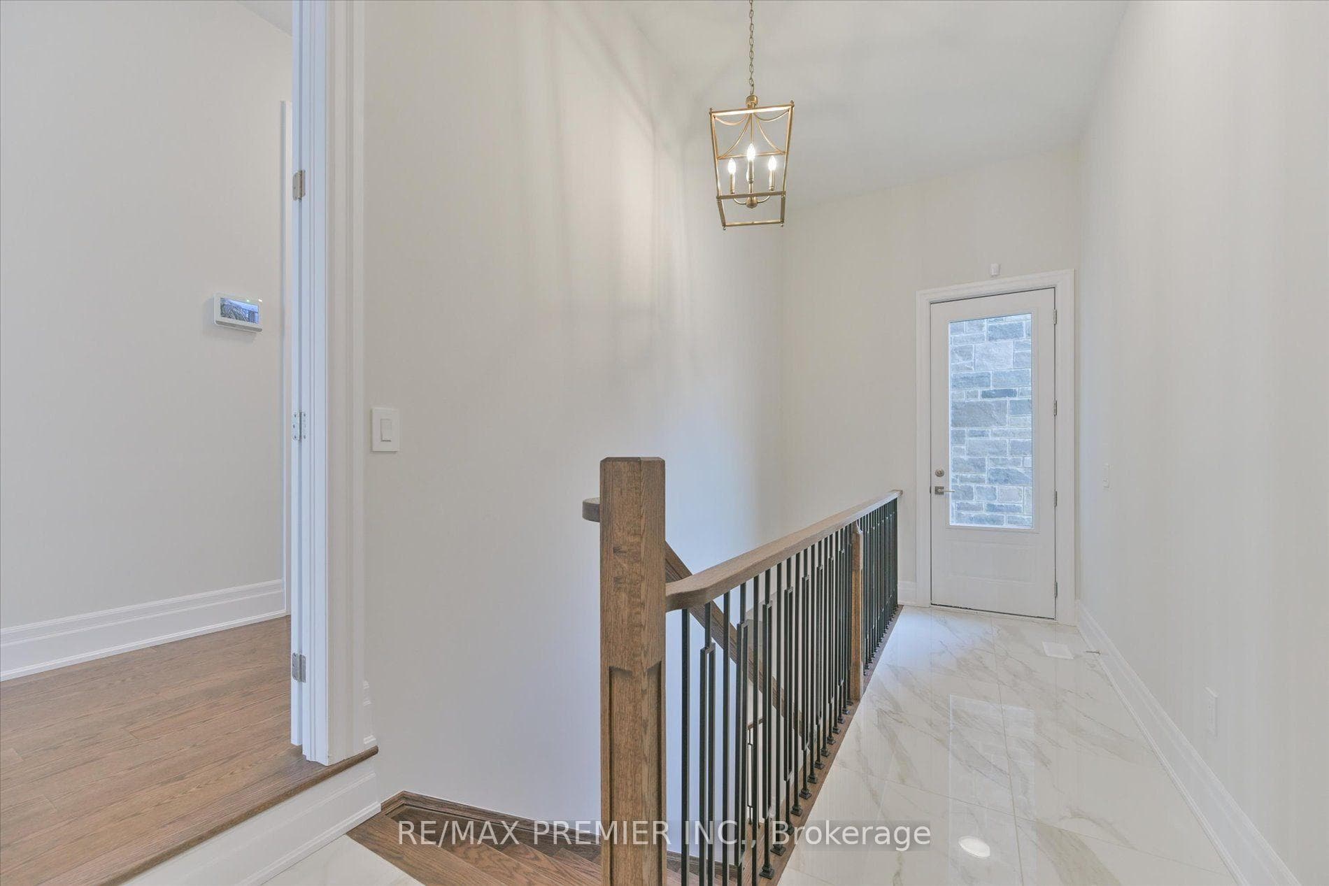 94 Sunny Acres Crescent photo 26