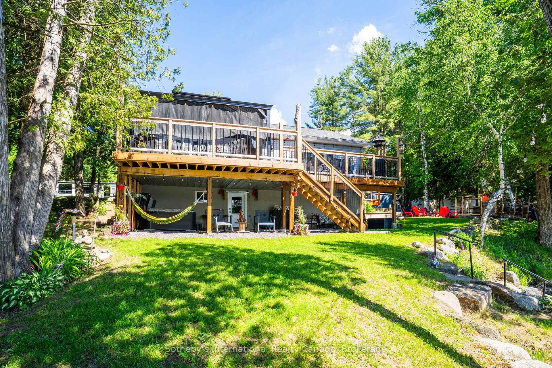 8 Lakeview Crescent photo 43