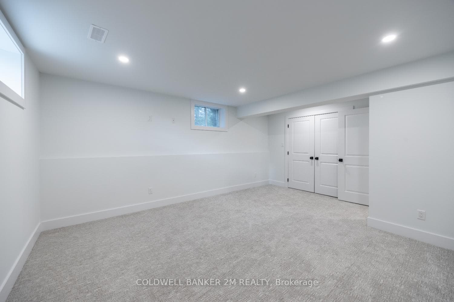 619 Alma Street photo 32