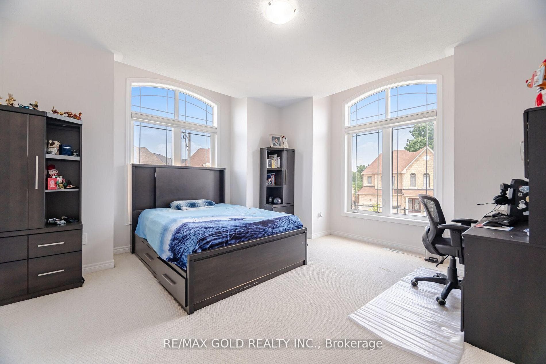 54 Ash Hill Avenue photo 11