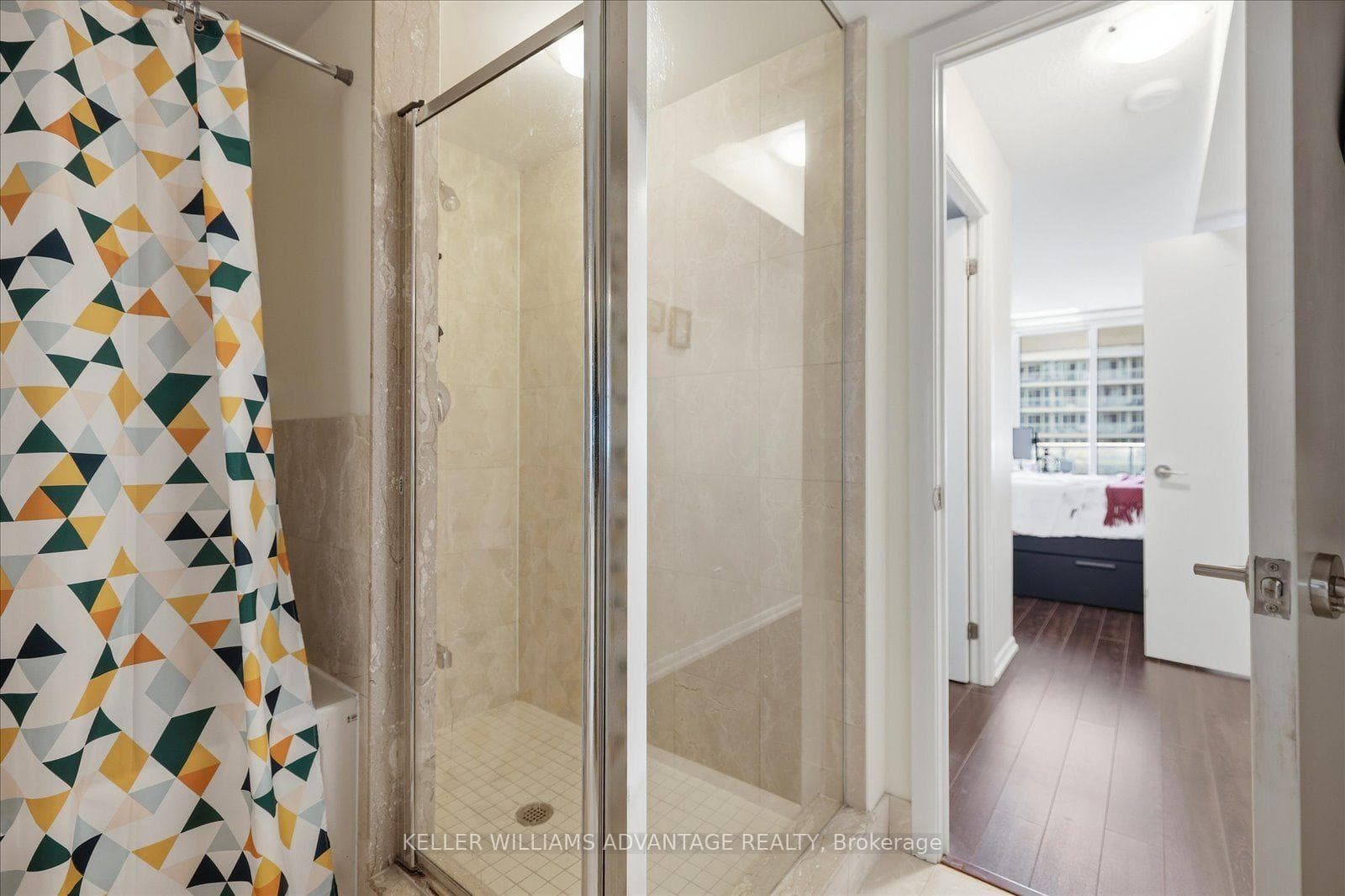 209 Fort York Boulevard Unit 1170 photo 16