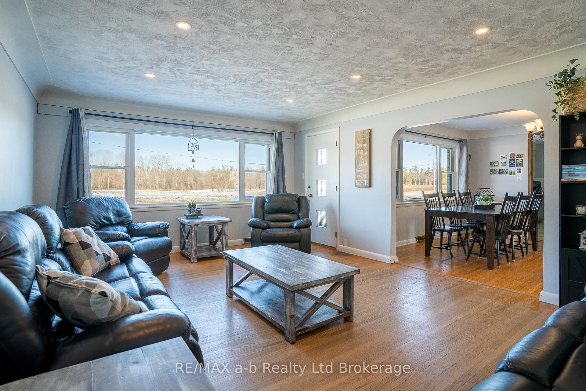 662 Windham 6 Road photo 19