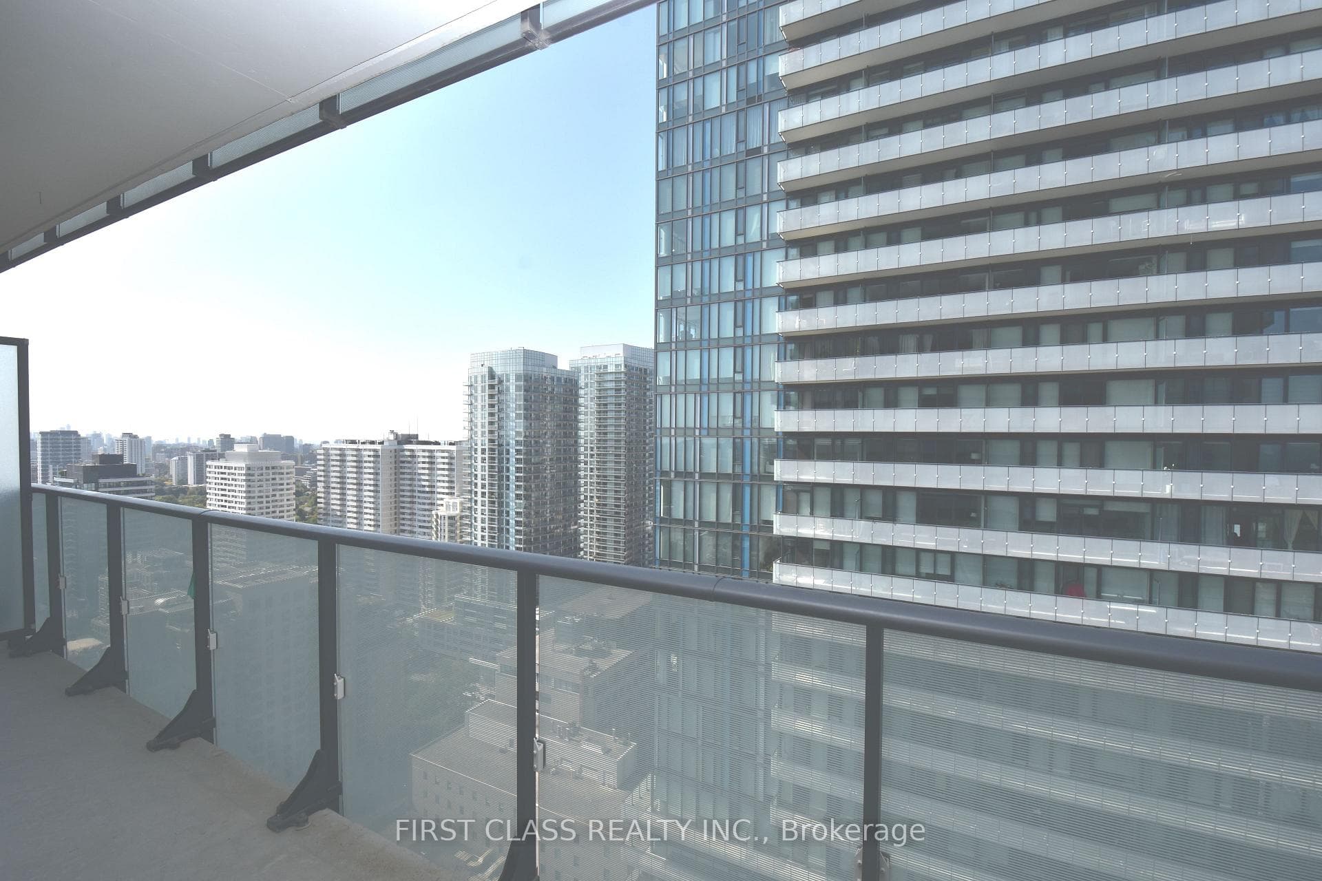185 Roehampton Avenue Unit 2712 photo 14
