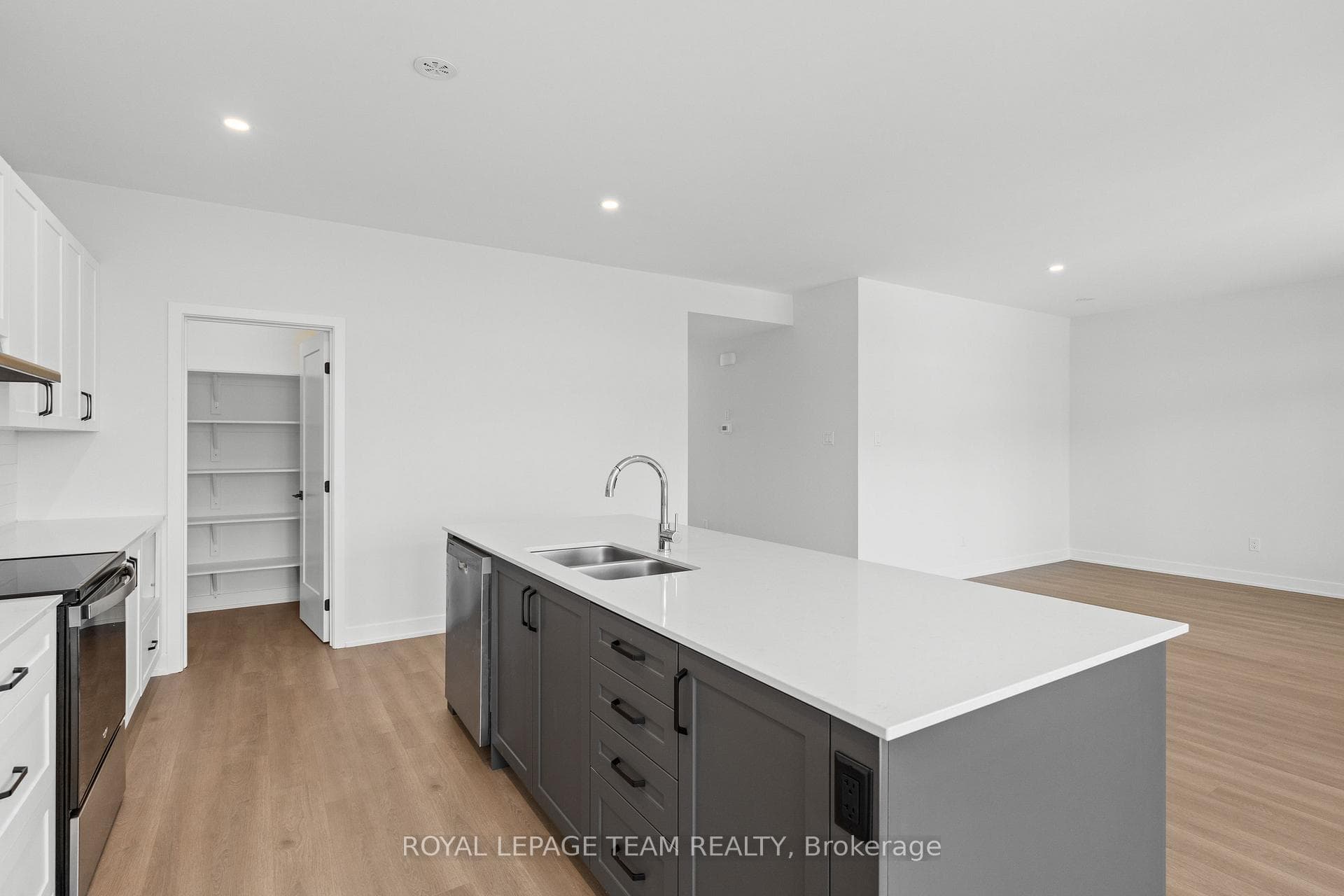 1108 Moore Street Unit 1 photo 9