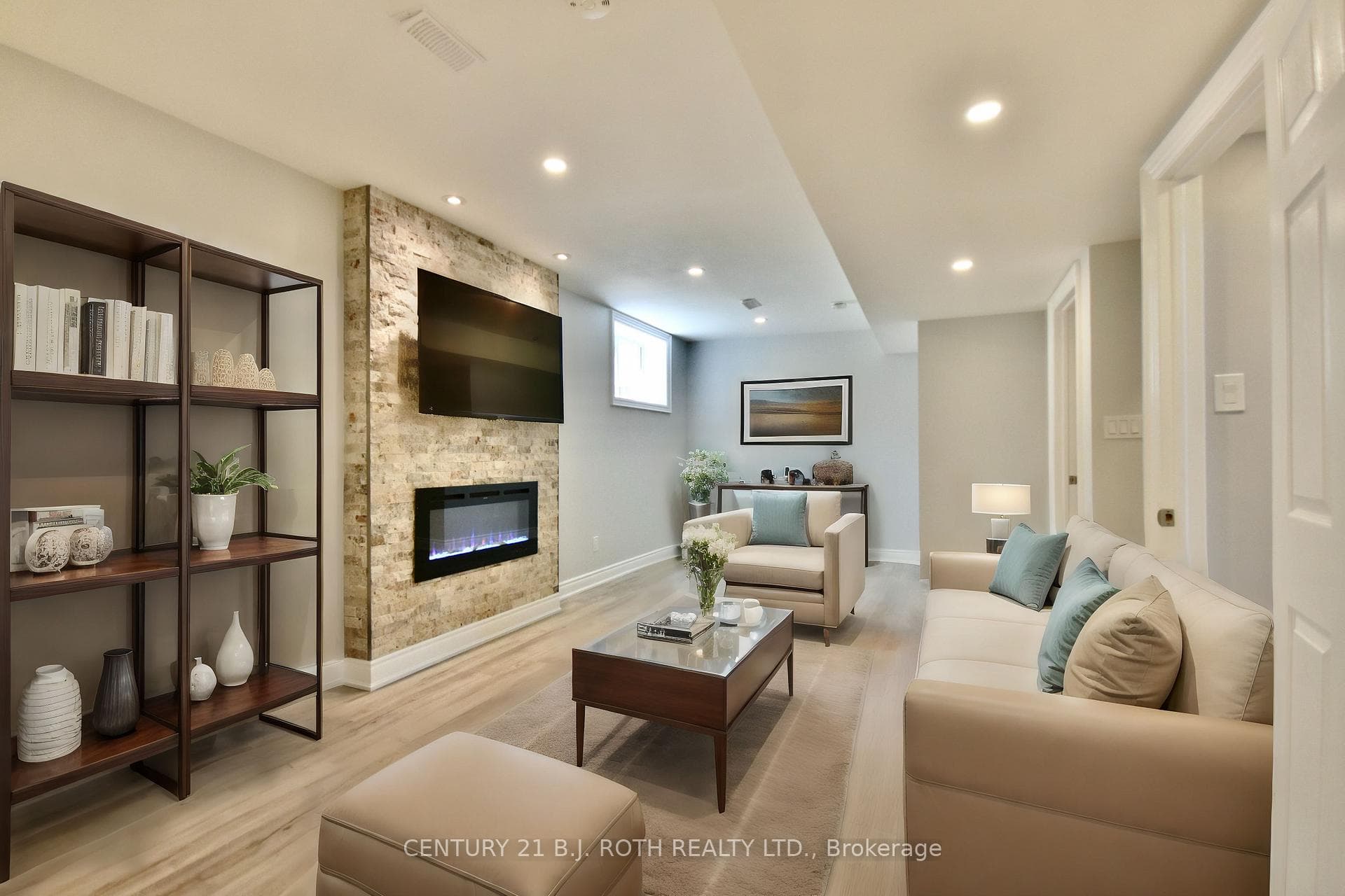 Virtually Staged to Show Potential