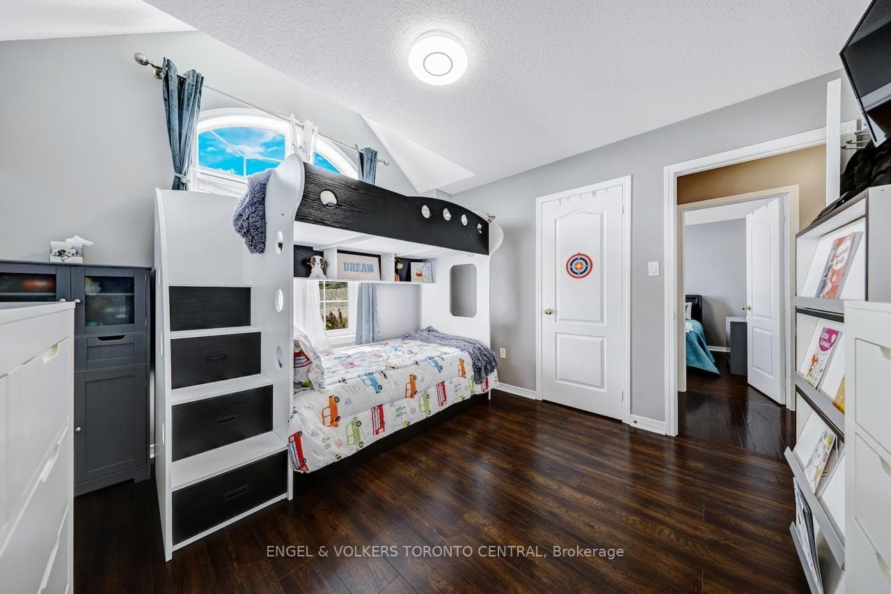 26 McPhail Avenue photo 27
