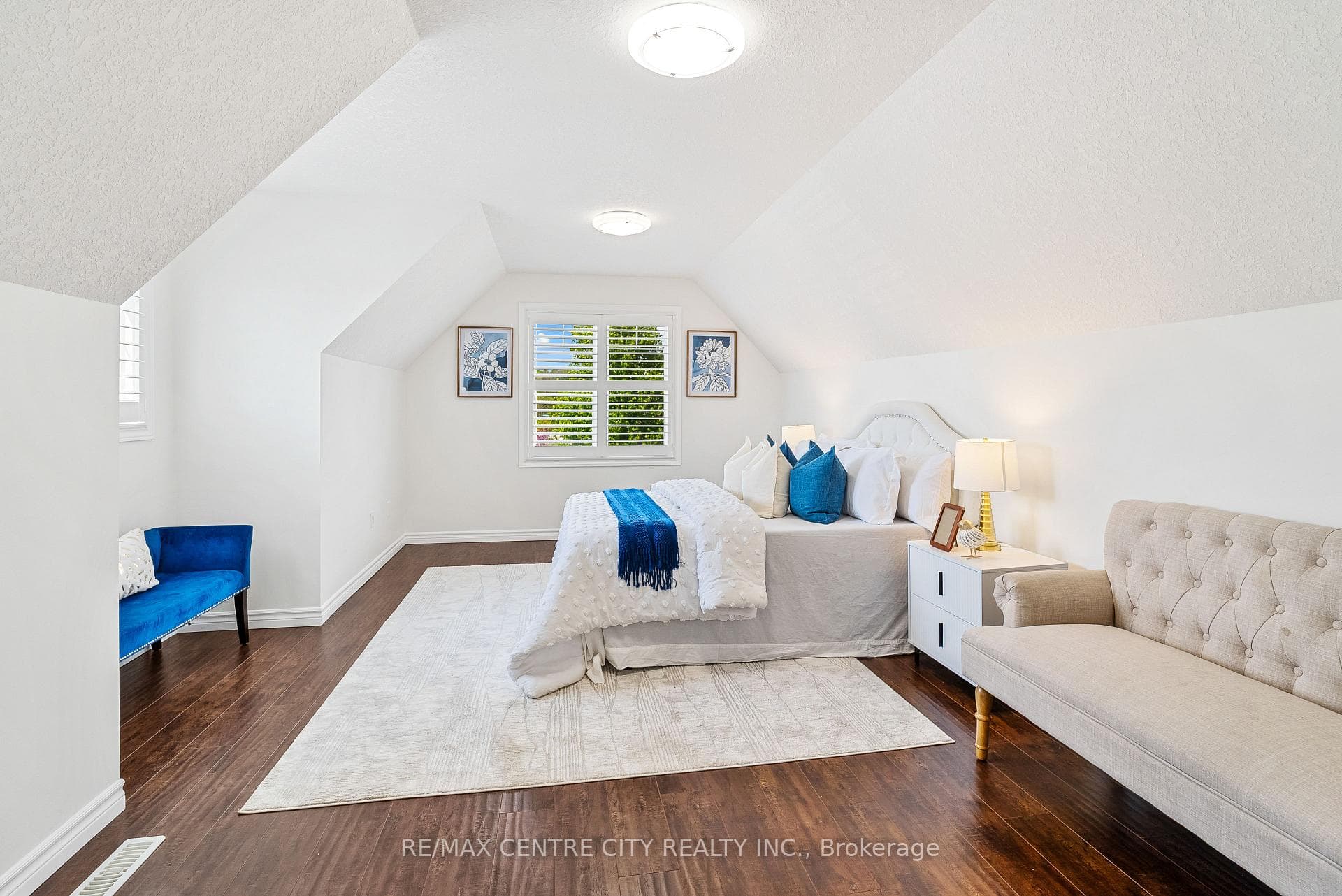 1420 Howlett Circle photo 19