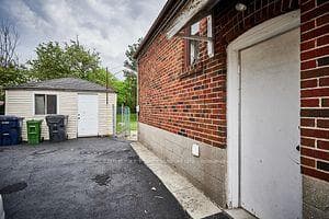 19 Lynvalley Crescent Unit BMT photo 2