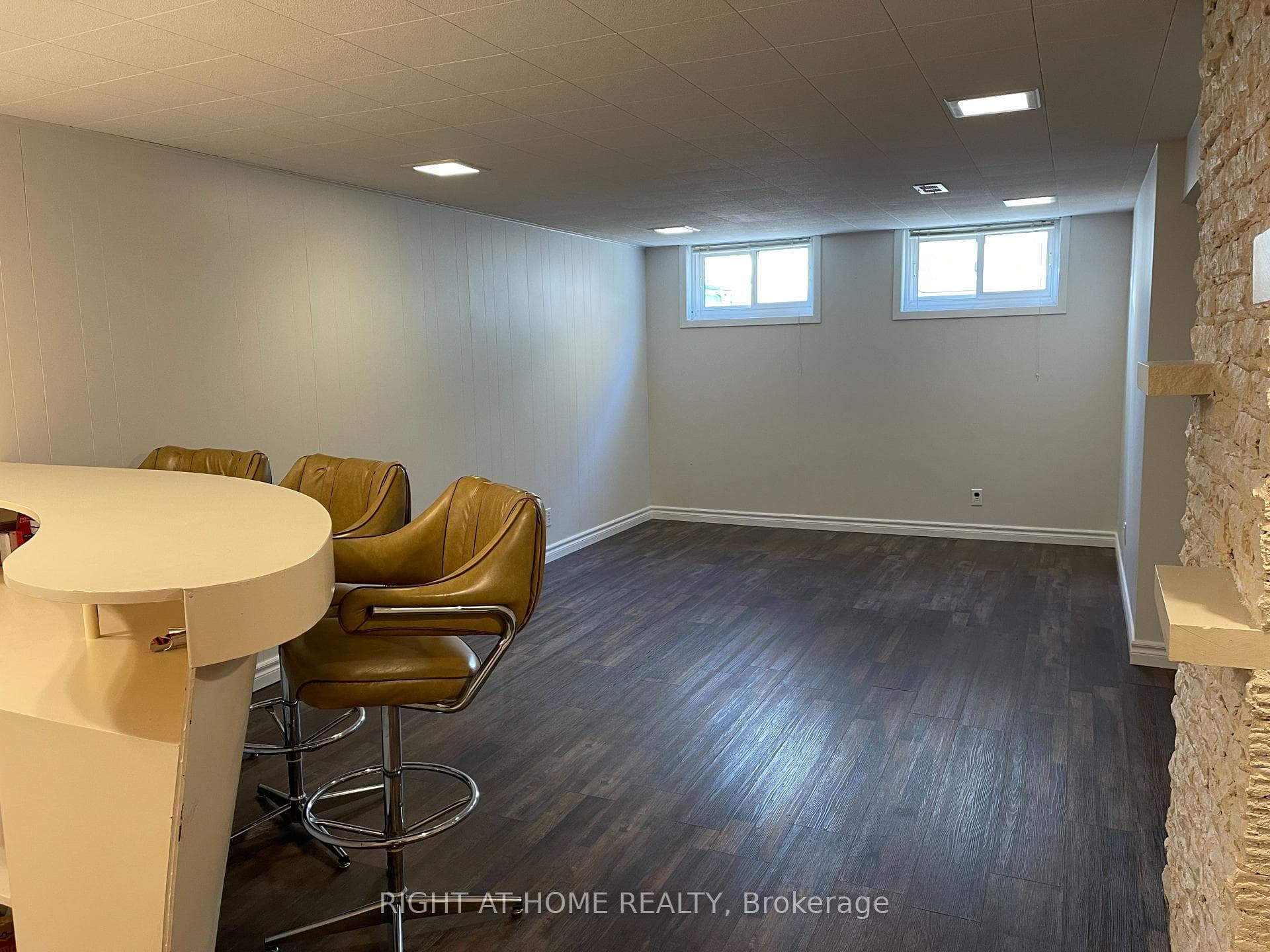 473 Rothesay Place photo 41