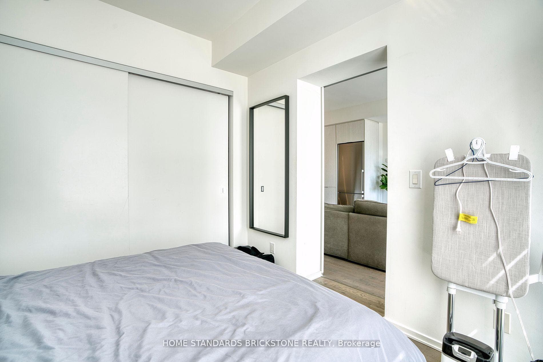 1 Bloor Street Unit 1306 photo 14