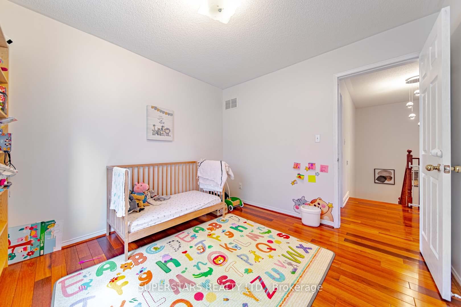 4868 Apple Blossom Circle photo 17