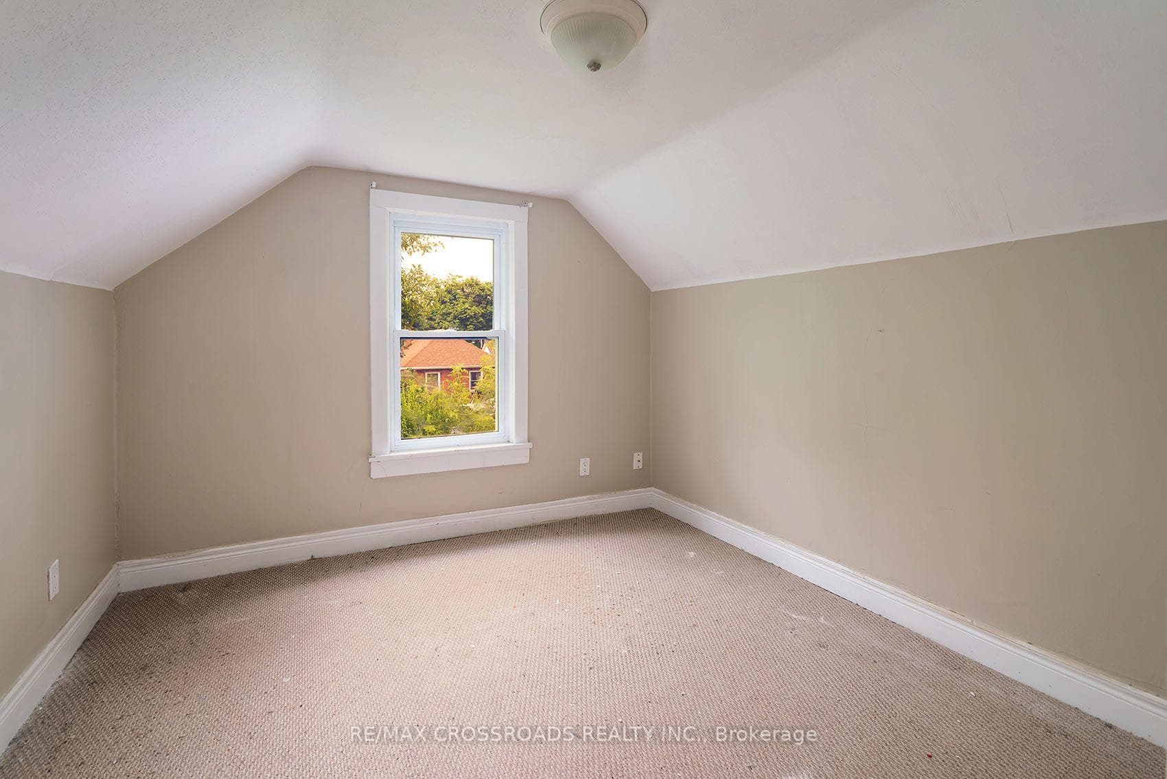 313 Olive Avenue photo 19