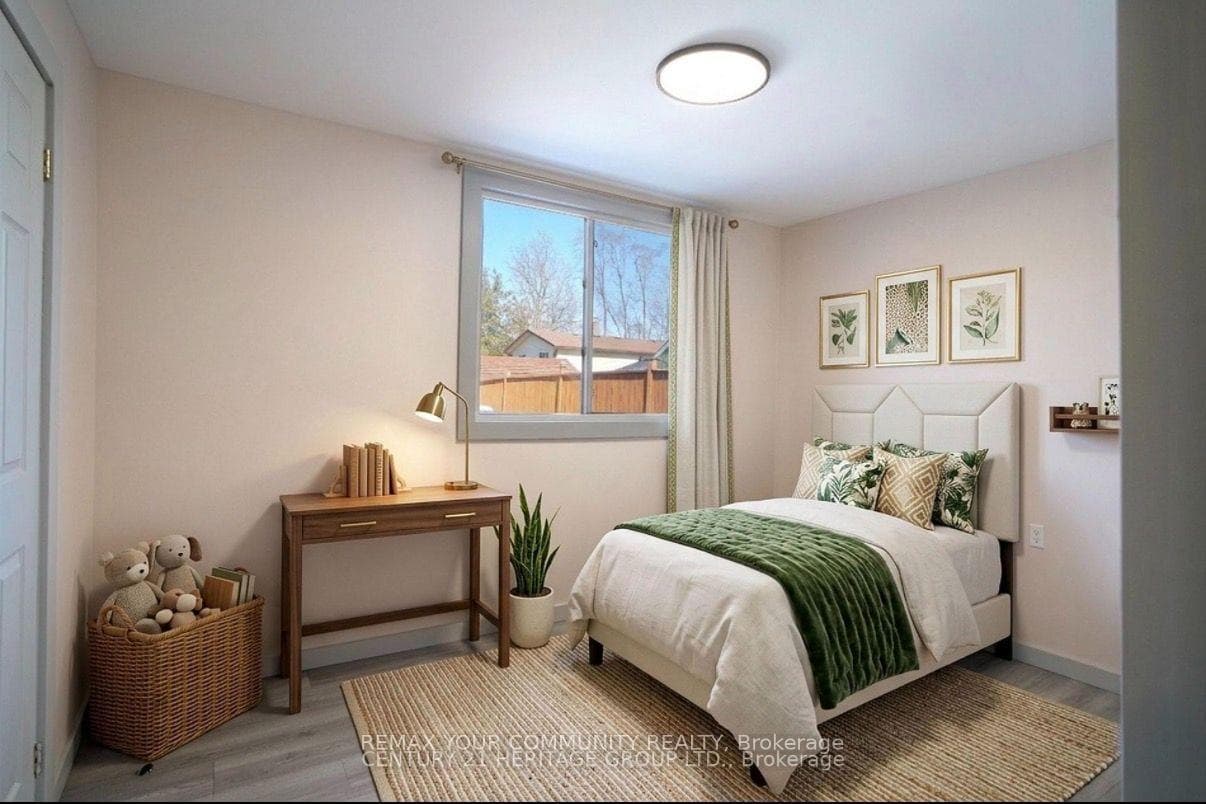 236 Simcoe Avenue photo 12