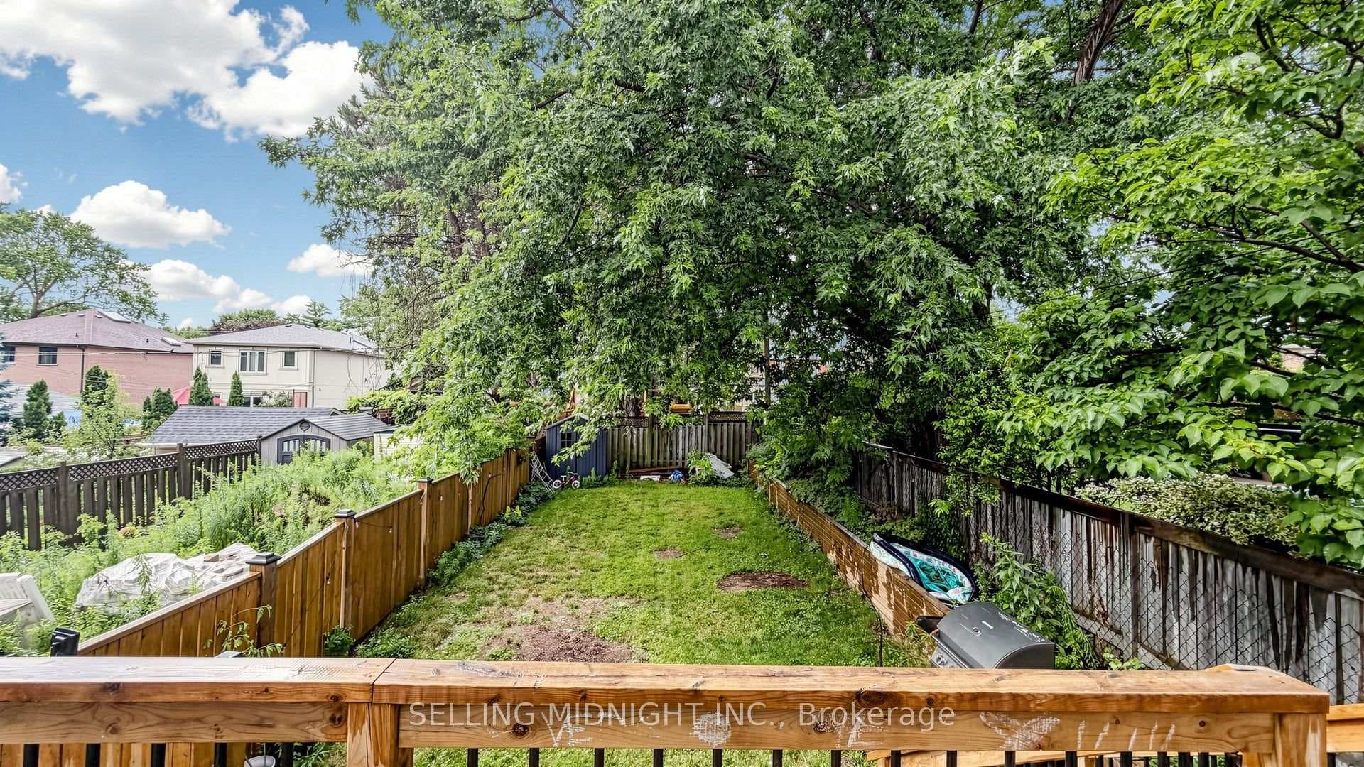 42 Guthrie Avenue photo 47