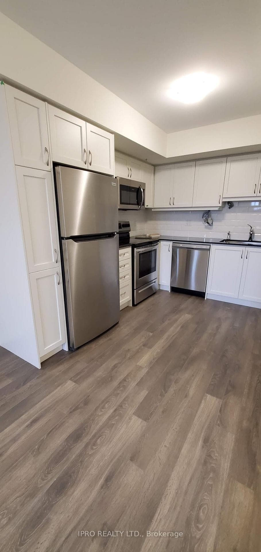 2791 Eglinton Avenue Unit 519 photo 7