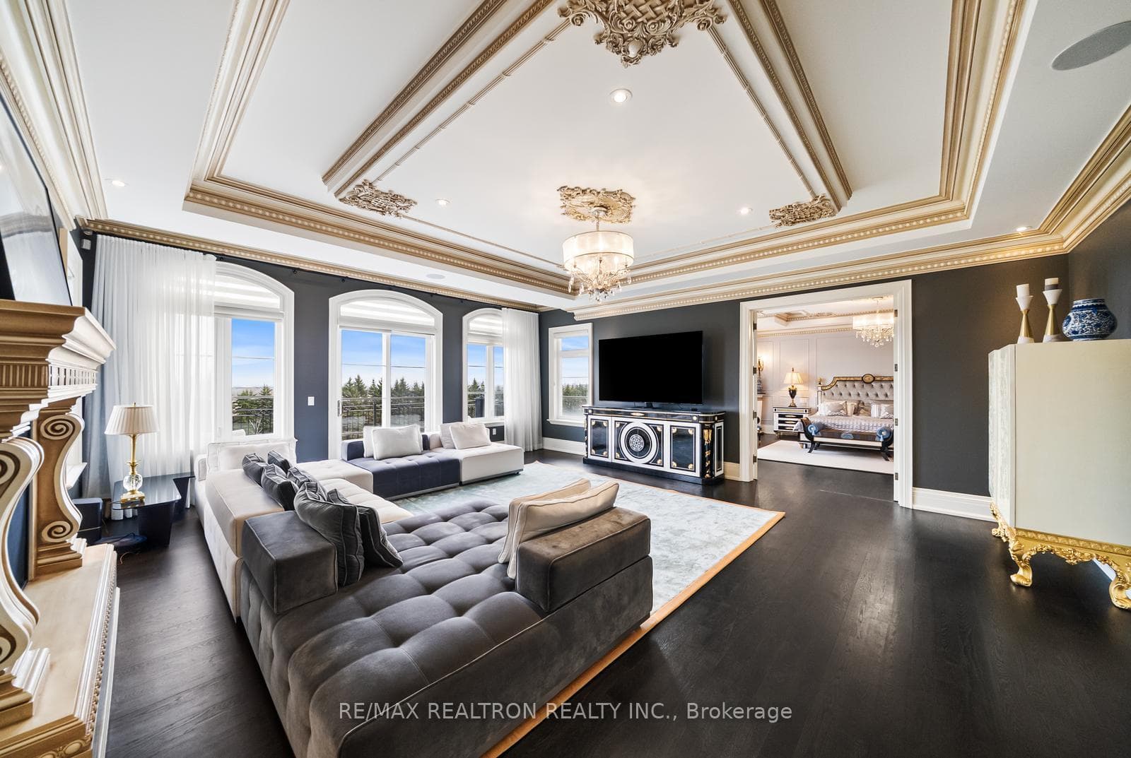 45 Kensington Drive photo 27