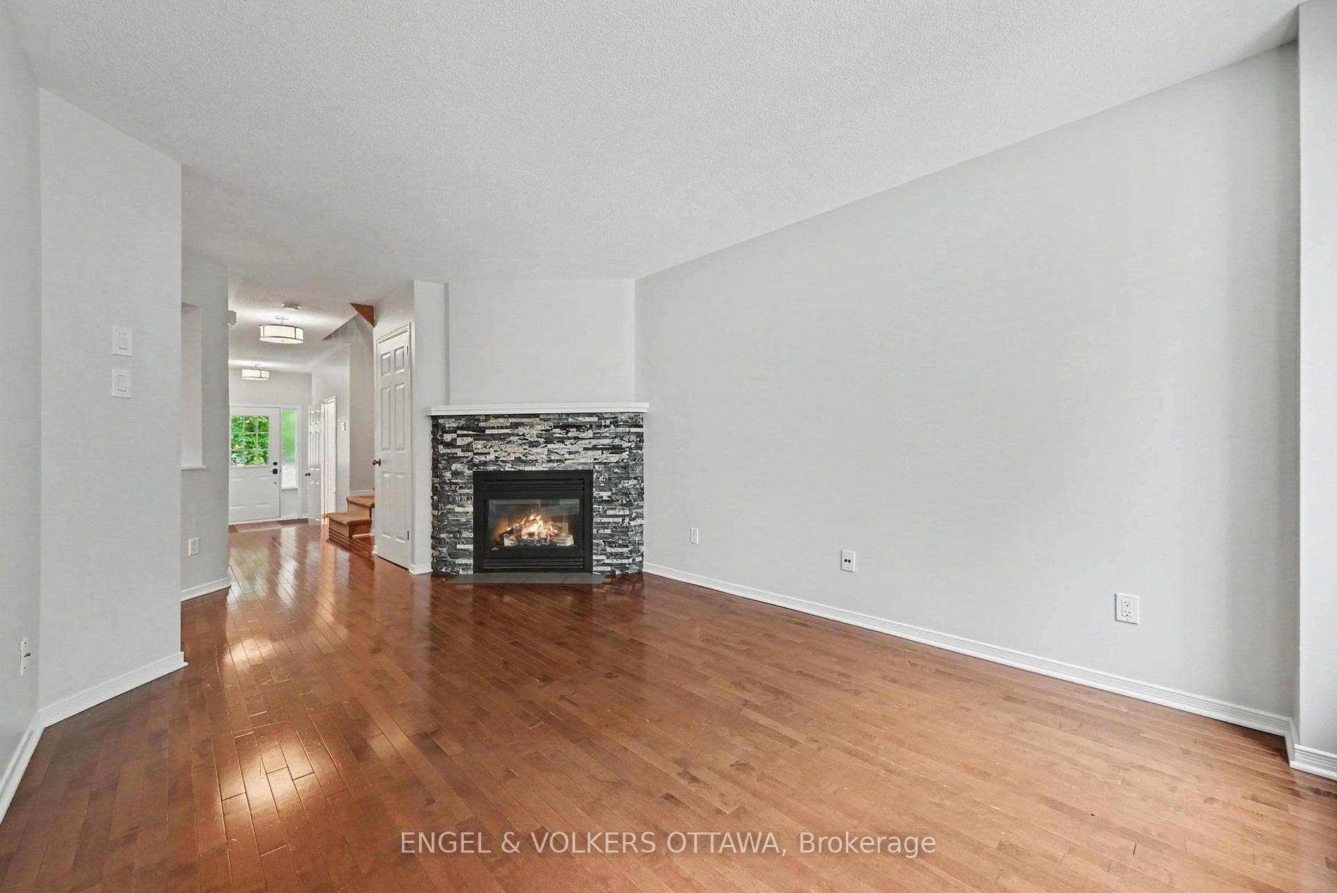 101 Margrave Avenue photo 7