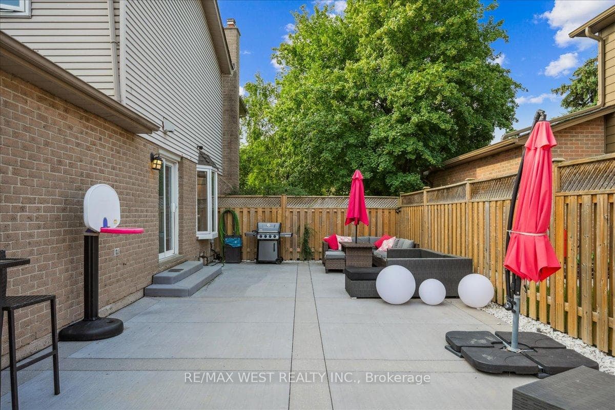 6375 Millers Grove photo 10