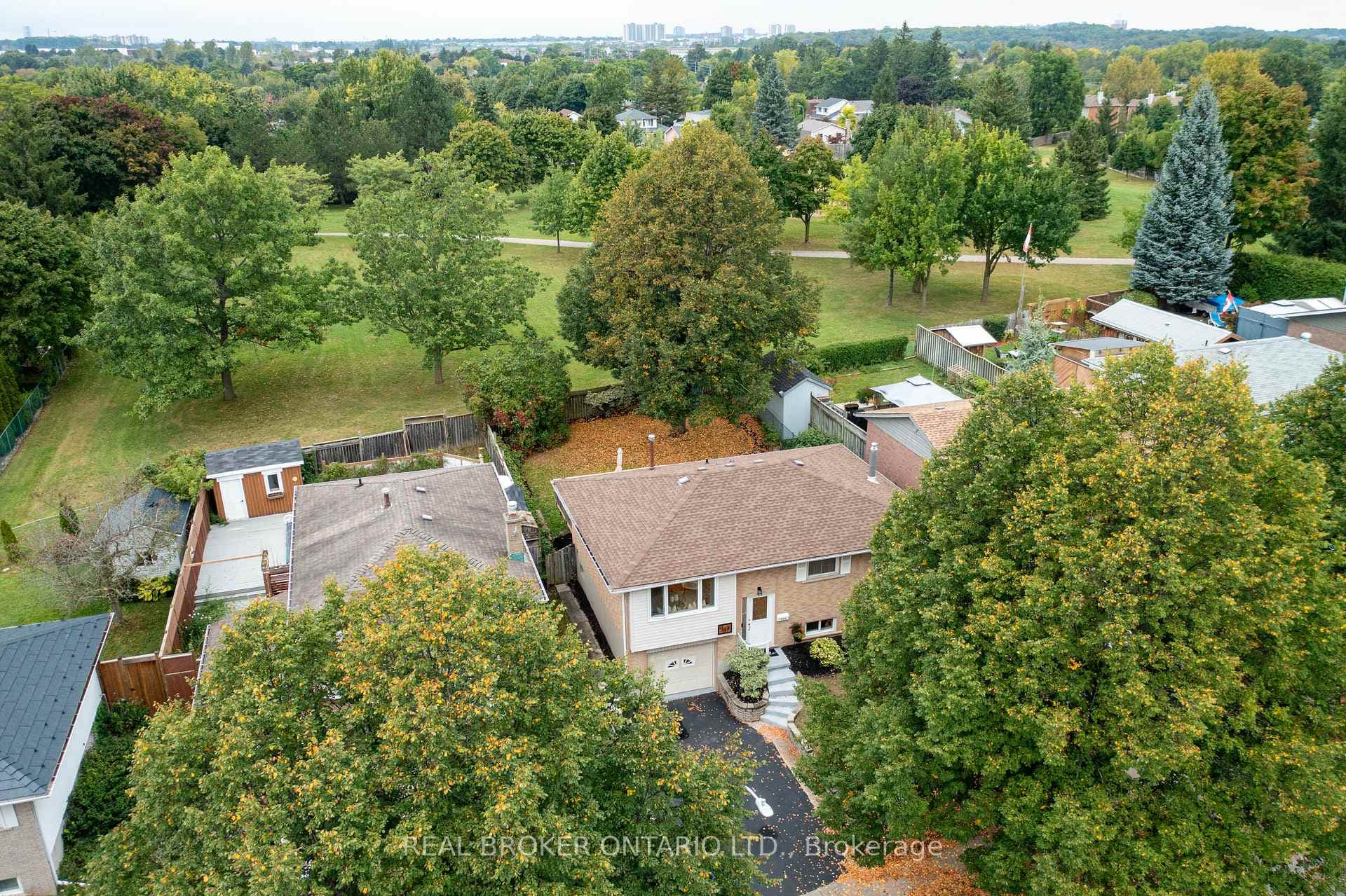 119 Wheatfield Crescent photo 38