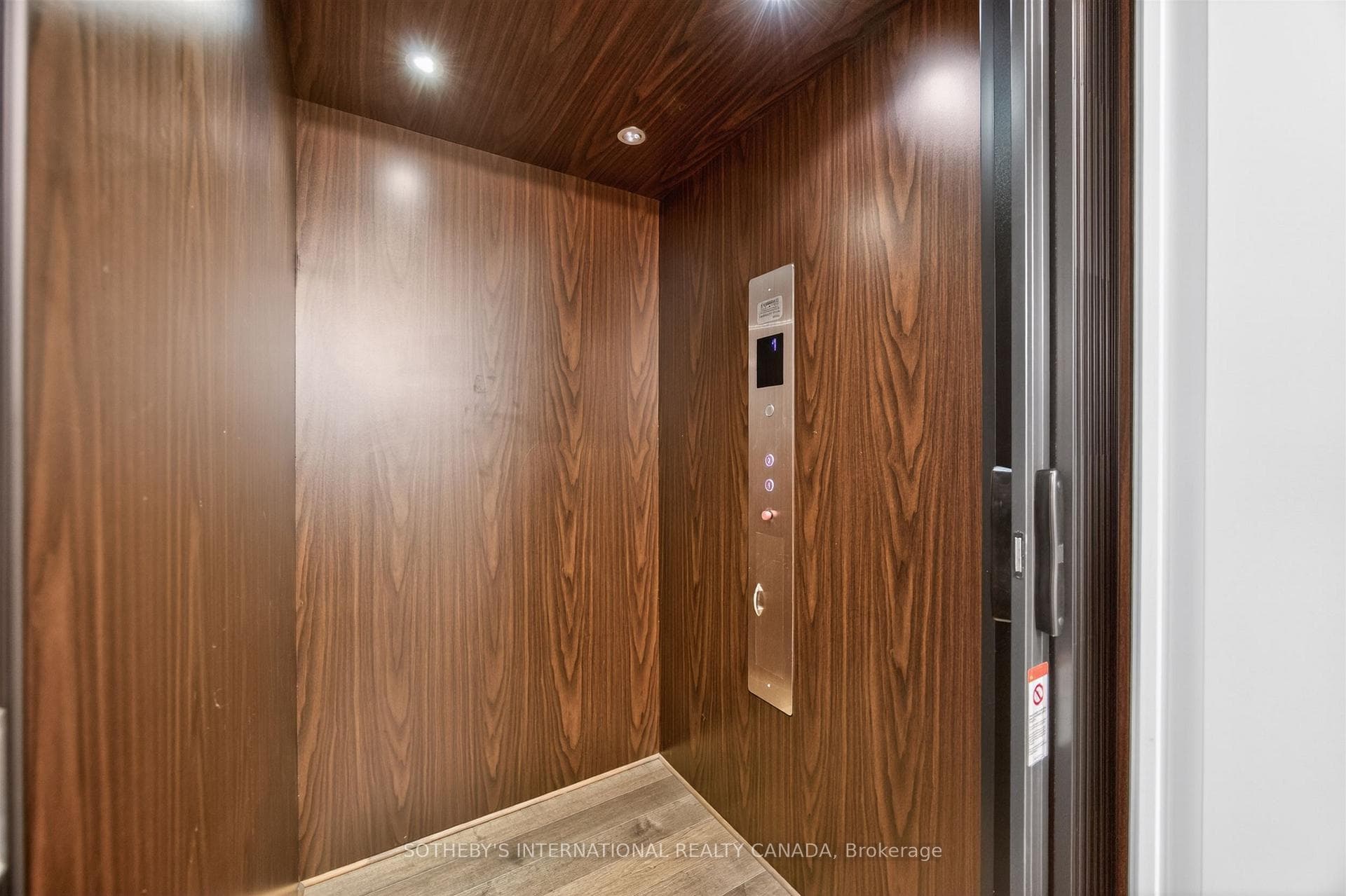 Elevator ~ Main to 2nd Floor