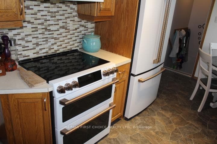 1507 Gore Street photo 7