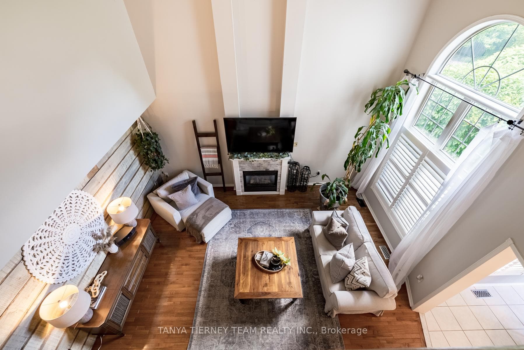 1 Sturgess Crescent photo 23