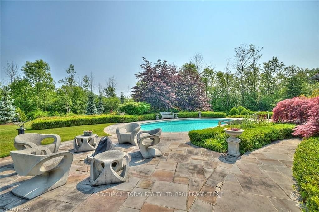 2122 NIGH Road photo 38