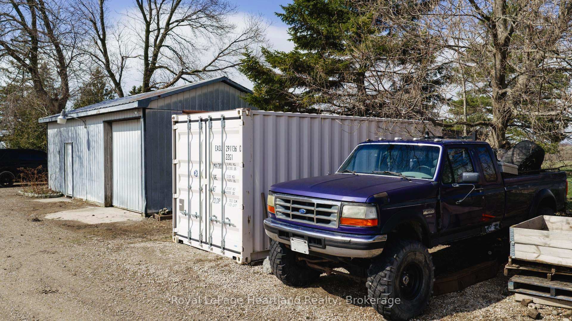 84688 Bluewater Highway photo 39