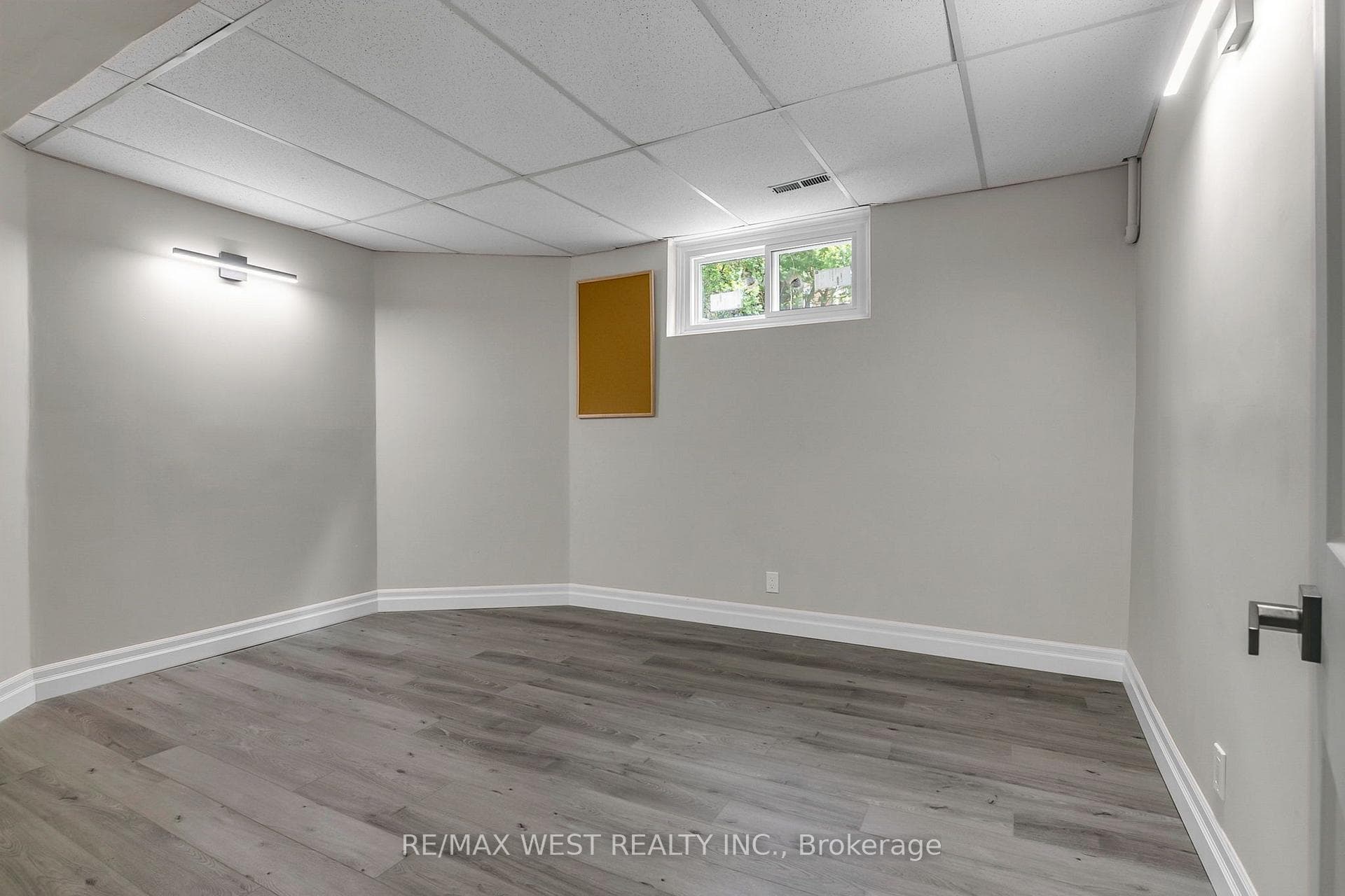 930 Maramis Court photo 40