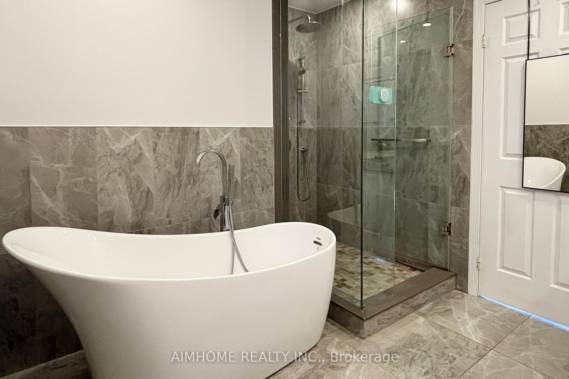 103 Clarinda Drive photo 25